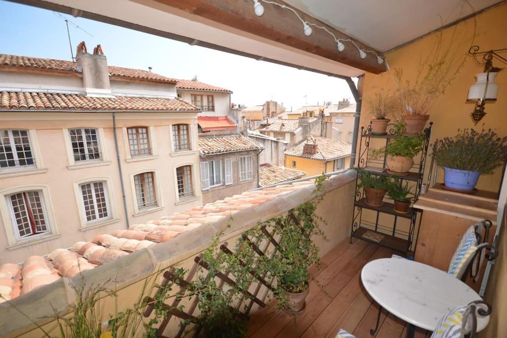 Le Dix Duplex Historical Center Balcony With View And Air Conditioning Aix-en-Provence Exterior photo