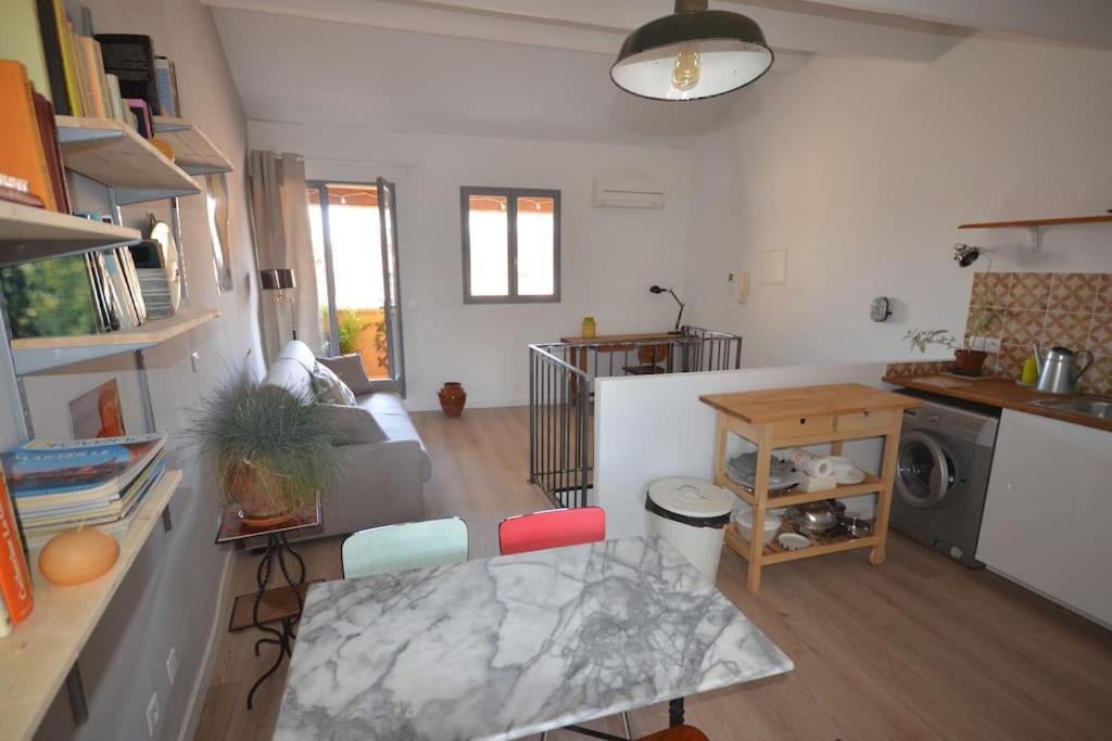 Le Dix Duplex Historical Center Balcony With View And Air Conditioning Aix-en-Provence Exterior photo